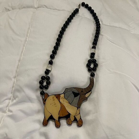 Vintage Lee Sands Wood Inlay Elephant Necklace - Picture 1 of 4